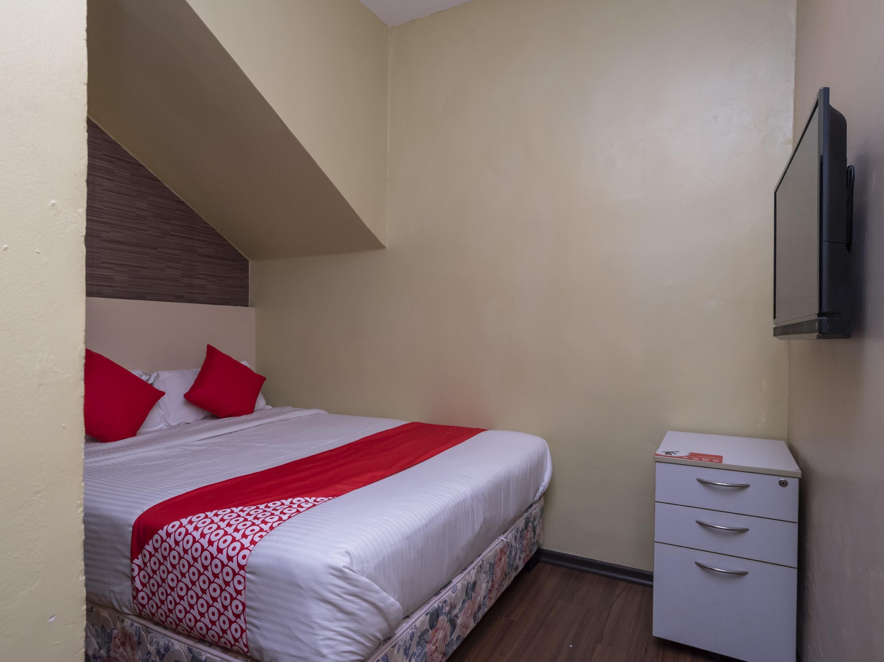 D'Pinetrees Hotel Johor Bahru Exterior photo